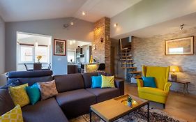 Apartman Ember